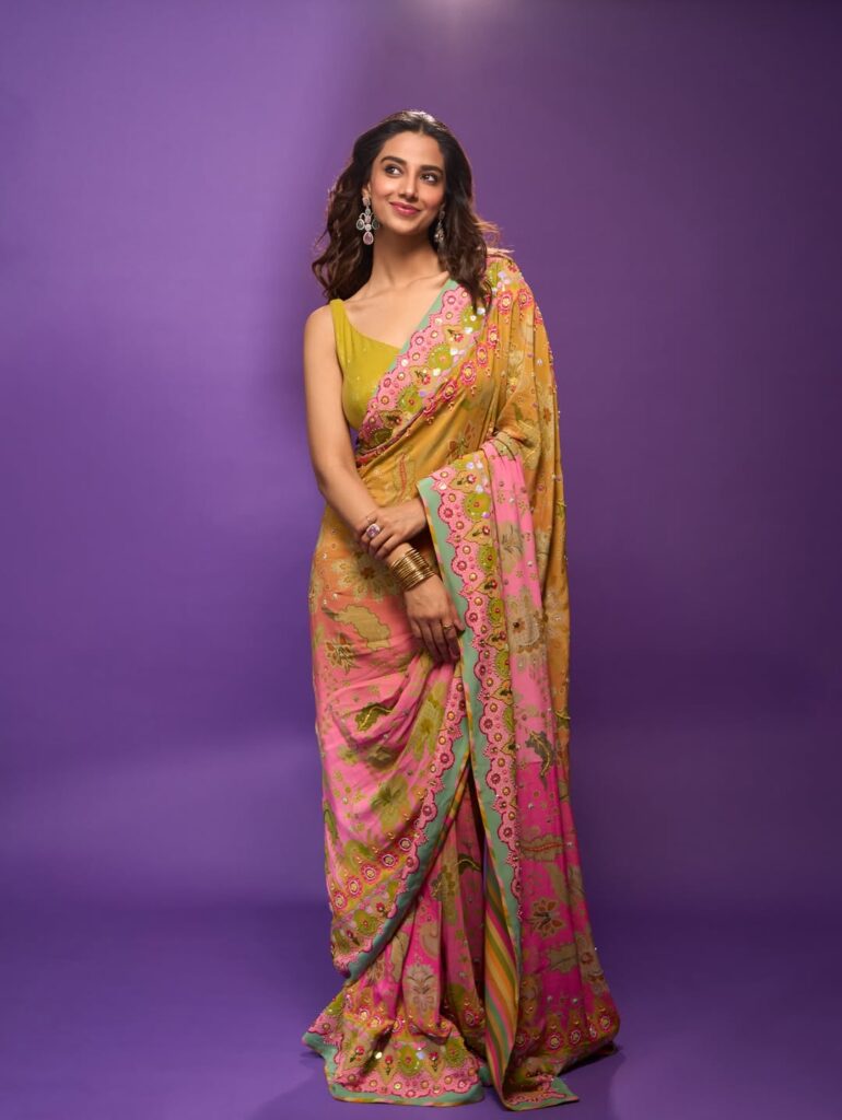 meenakshi chaudhary in reina saree