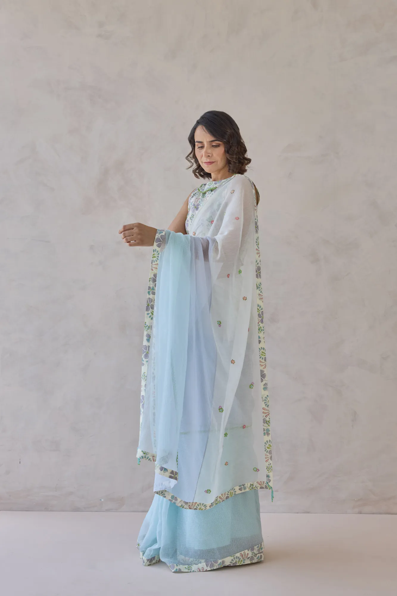 Powder Blue Ombre Saree Set - Image 5