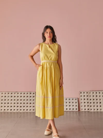Golden Aura Sleeveless Midi Dress