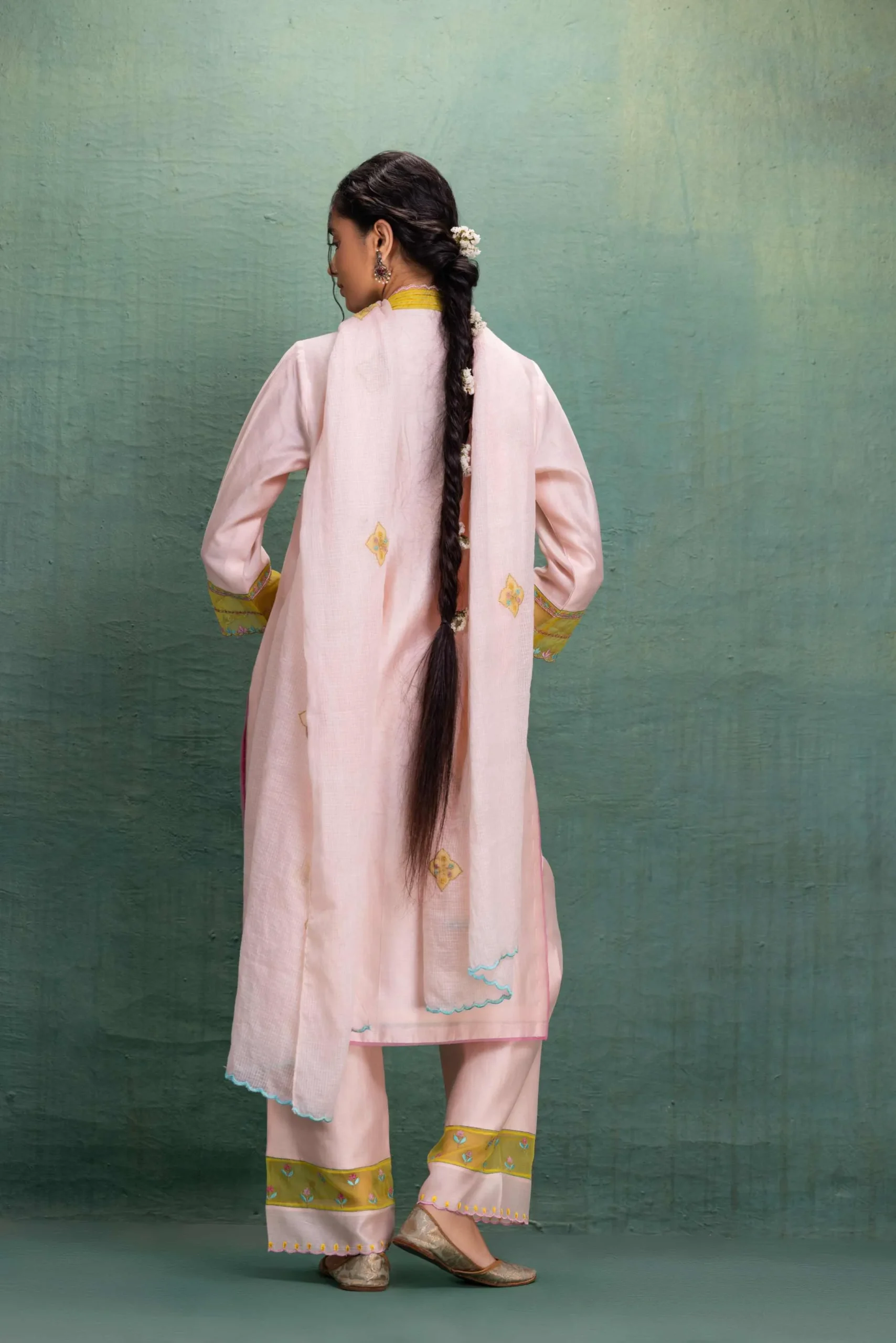 Blush Zaria Embroidered Kurta Set with Dupatta - Image 4