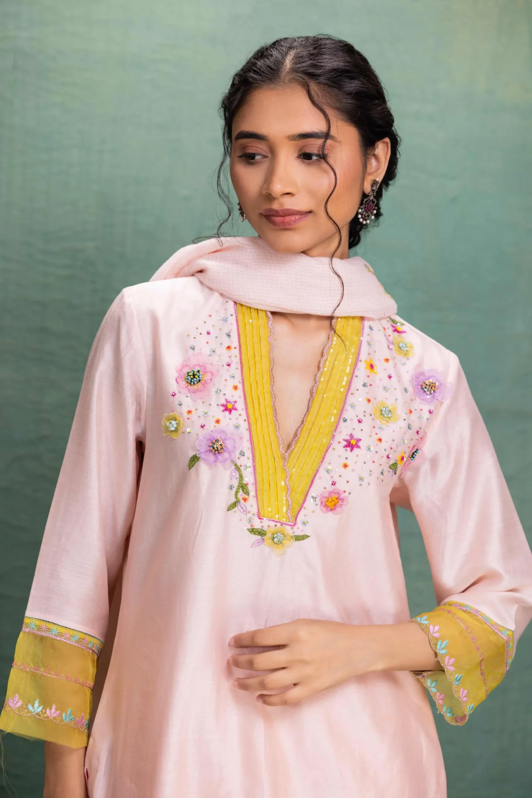 Blush Zaria Embroidered Kurta Set with Dupatta - Image 5